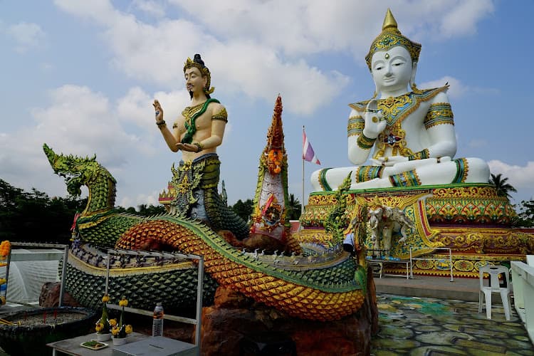 วัดเขาไม้แก้ว, อำเภอบางละมุง, ชลบุรี