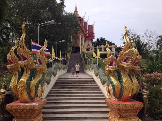 วัดเขาคันธมาทน์, อำเภอสัตหีบ, ชลบุรี