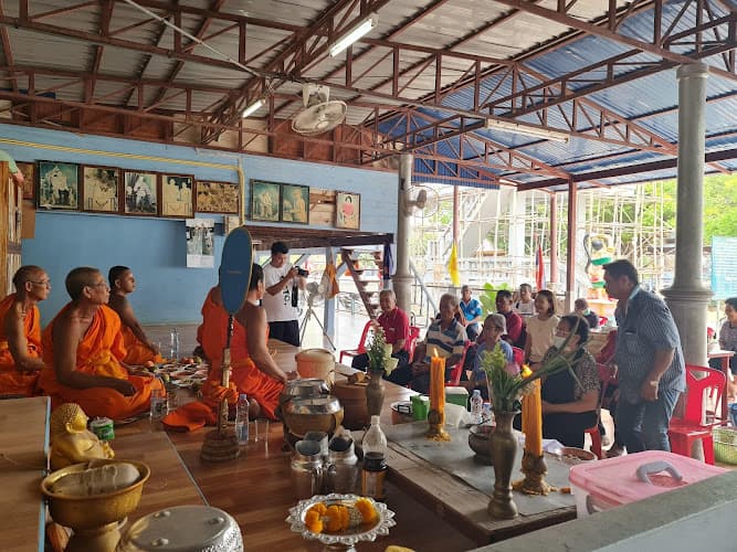 วัดป่าหวาย, อำเภอวังทรายพูน, พิจิตร