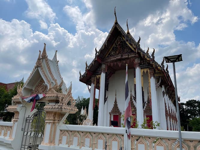 วัดเดชานุสรณ์, อำเภอสามพราน, นครปฐม