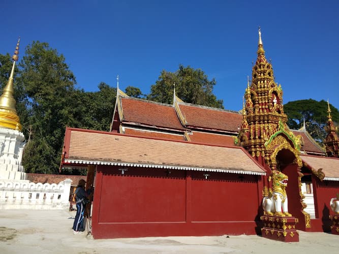 วัดนางเหลียว, อำเภอเมืองลำปาง, ลำปาง