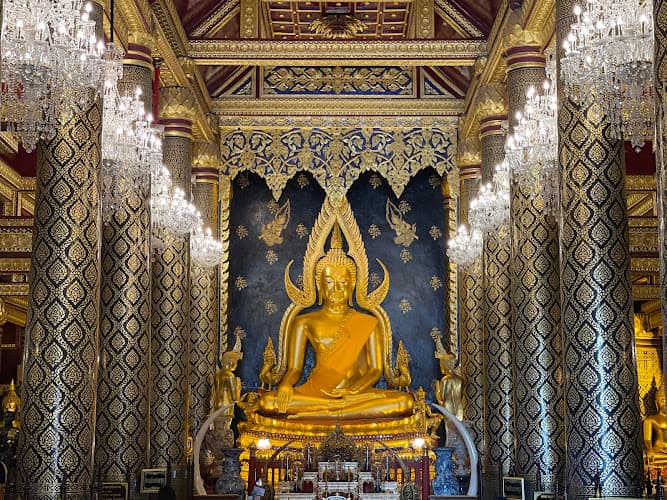 วัดพระศรีรัตนมหาธาตุวรมหาวิหาร (วัดใหญ่)
