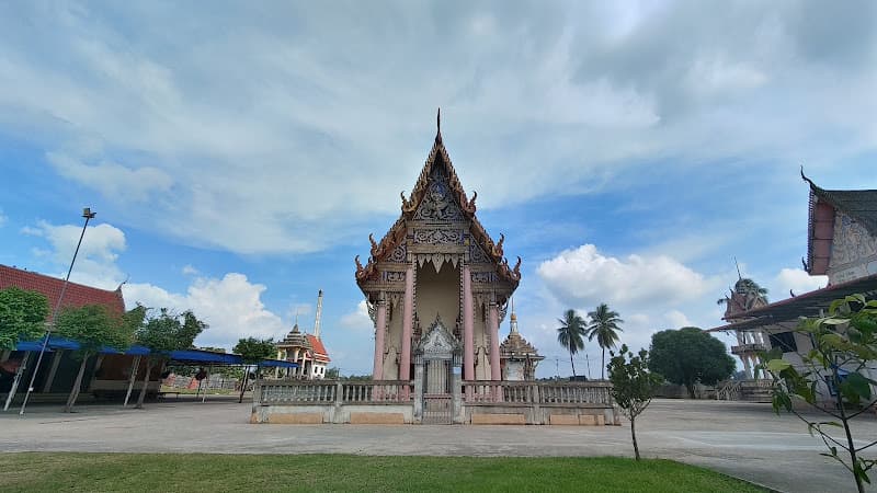 วัดสว่างบ้านผือ, อำเภอรัตนบุรี, สุรินทร์