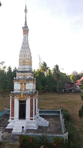 วัดนาดี, อำเภอนาเยีย, อุบลราชธานี