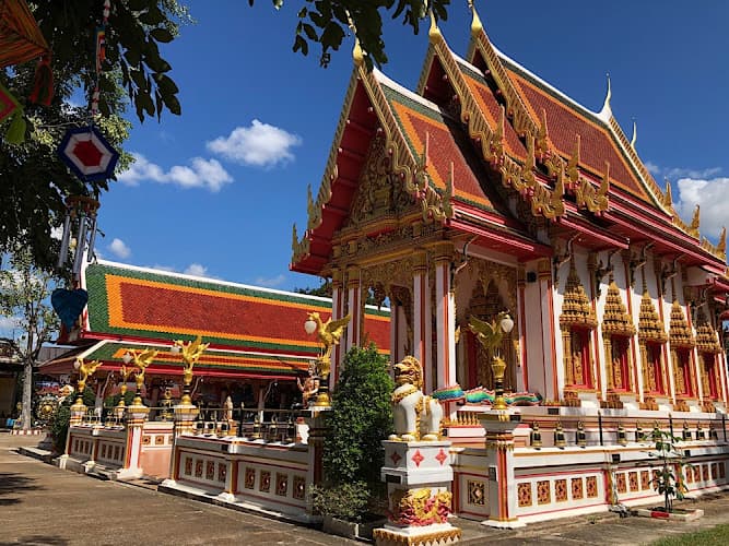 วัดไตรภูมิ, อำเภอวานรนิวาส, สกลนคร
