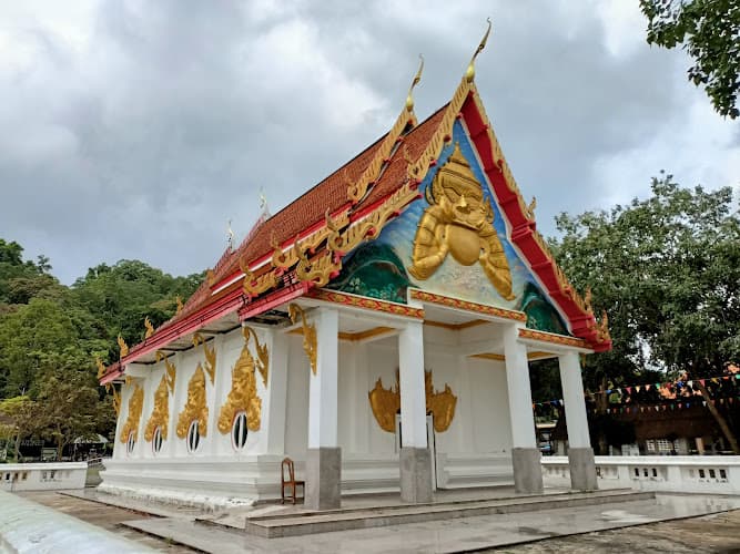 วัดเทพนมเชือด, อำเภอร่อนพิบูลย์, นครศรีธรรมราช