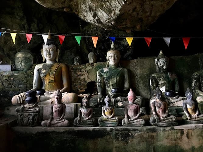 วัดคูหา, อำเภอกาญจนดิษฐ์, สุราษฎร์ธานี