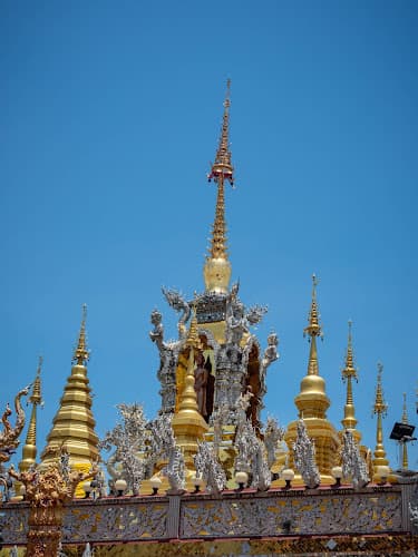 วัดปงแสนทอง, อำเภอเมืองลำปาง, ลำปาง