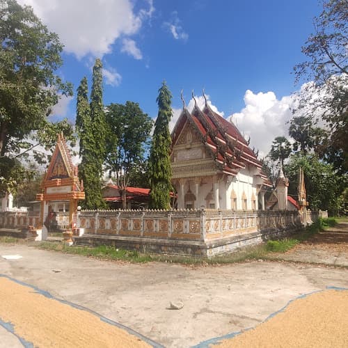 วัดประทุมสว่าง, อำเภอศีขรภูมิ, สุรินทร์