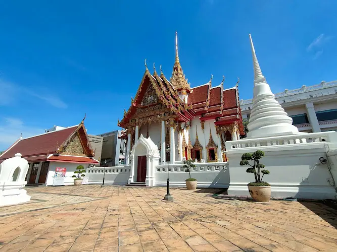 วัดเทวราชกุญชรวรวิหาร