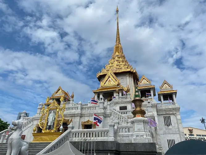 วัดไตรมิตรวิทยารามวรวิหาร, อำเภอสัมพันธวงศ์, กรุงเทพมหานคร