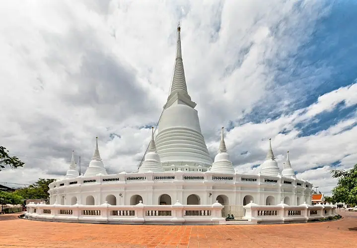 วัดประยุรวงศาวาสวรวิหาร