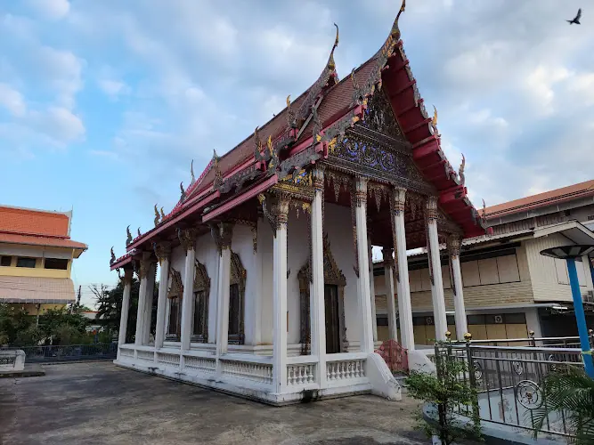 วัดบางปะกอก
