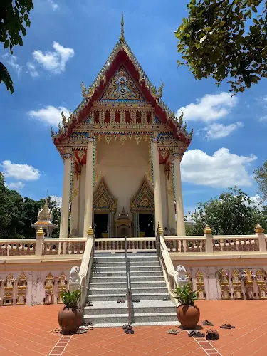 วัดผาสุกมณีจักร