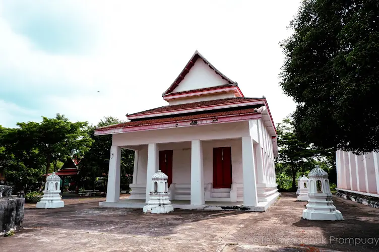 วัดม่วง