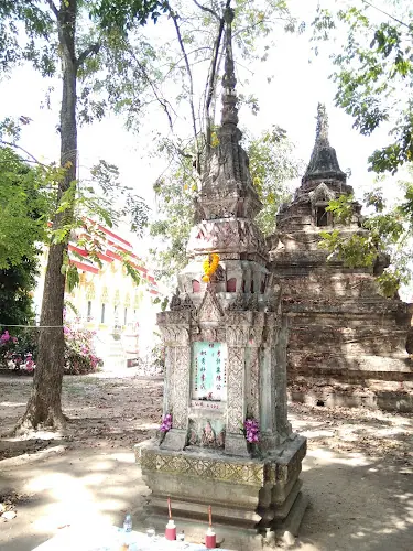 วัดโบสถ์
