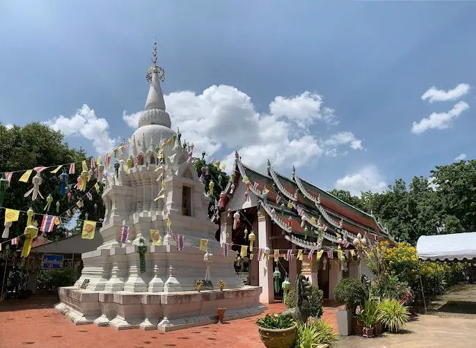 วัดพระบรมธาตุวรวิหาร