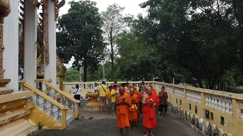 วัดบางขวัญ