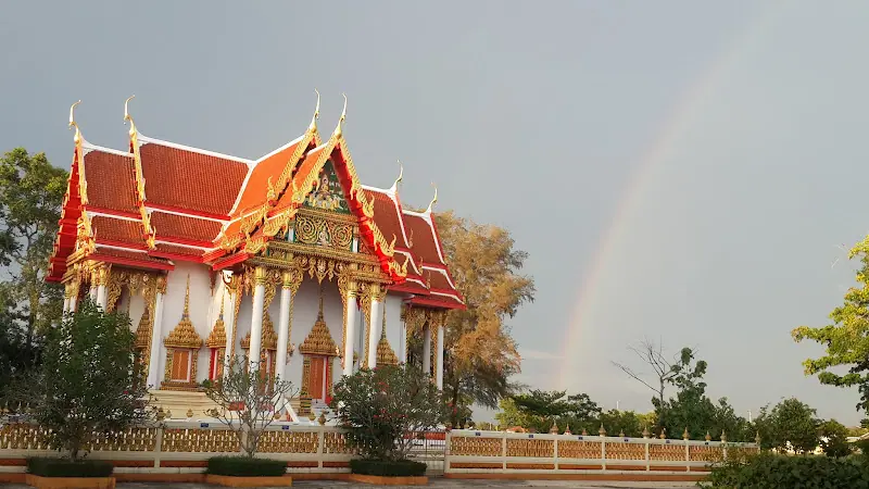วัดถนนกะเพรา