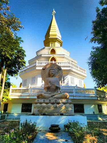 วัดเก้าเลี้ยว, อำเภอเก้าเลี้ยว, นครสวรรค์