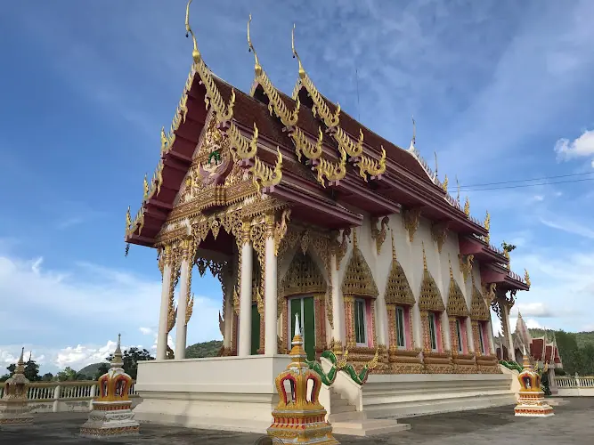 วัดสุวรรณคีรี (เขาปูน)