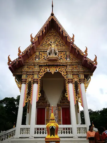 วัดหนองโพธิ์