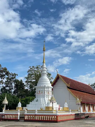 วัดพระธาตุจอมคีรี