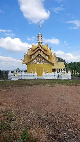 วัดไทรย้อย