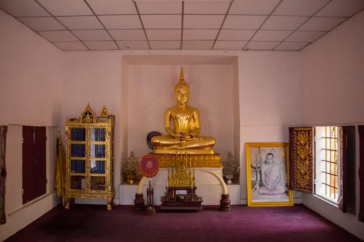 วัดพระธาตุจอมสัก, อำเภอเมืองเชียงราย, เชียงราย