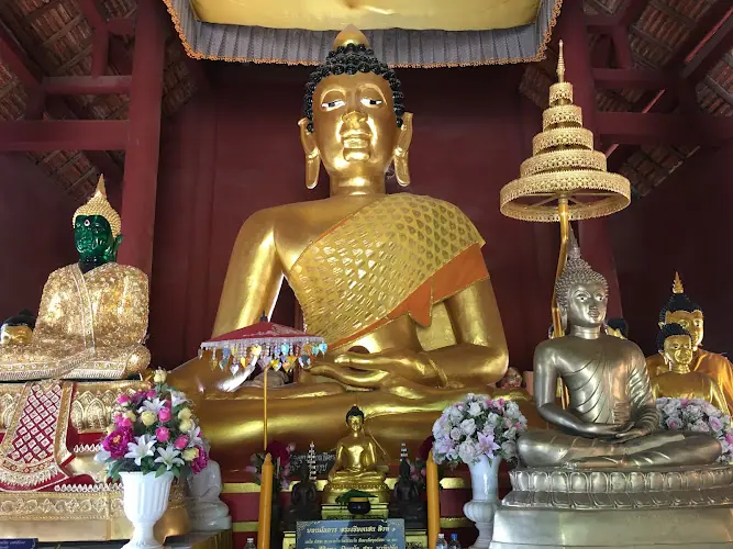 วัดพระธาตุดอยภูเข้า, อำเภอเชียงแสน, เชียงราย