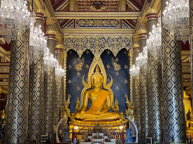 วัดพระศรีรัตนมหาธาตุวรมหาวิหาร (วัดใหญ่)