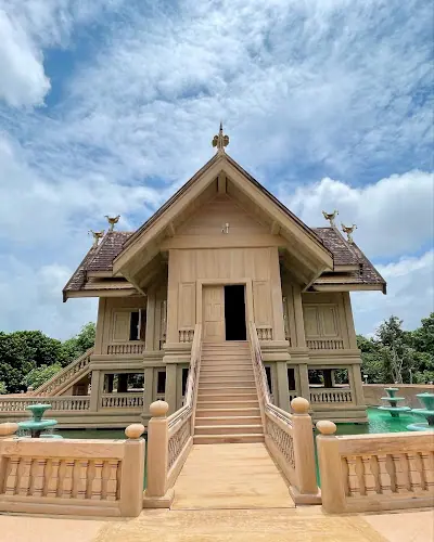 วัดเขาวันชัยนวรัตน์, อำเภอปากช่อง, นครราชสีมา