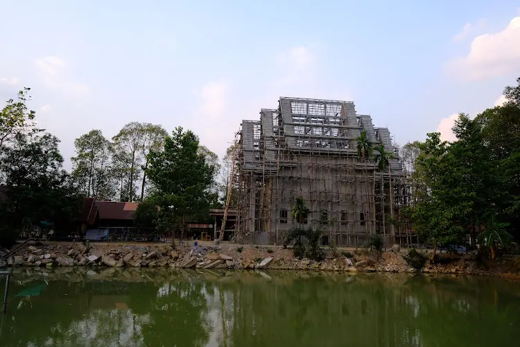 วัดบ้านประทุน