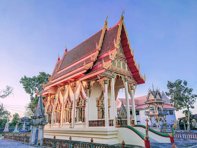 วัดบ้านเพ็ก