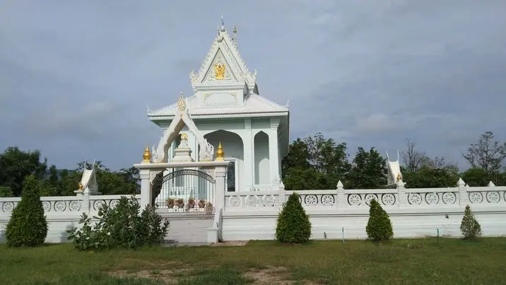วัดธรรมสถาน