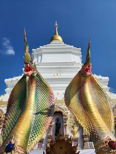วัดแจ้งสว่างนอก (พระธาตุหลวงชุมแพ)