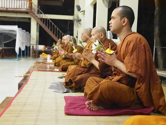 วัดหนองโมงบูรพาราม