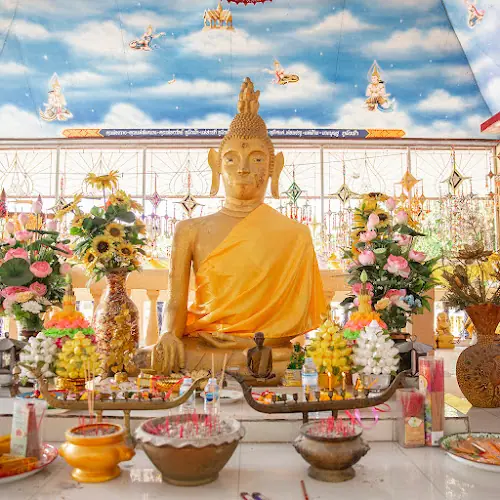 วัดสวนพร้าวดงบัง
